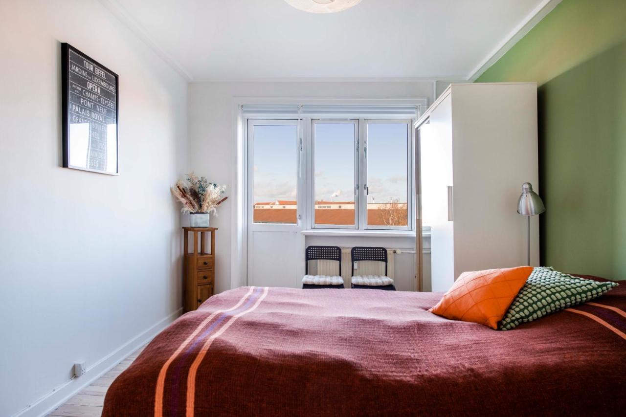 Apartment Hyggelig & Lys Lejlighed M.plads Til 4 - Amager *